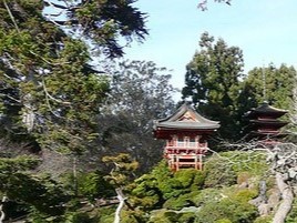 Cảnh thơ mộng ở Công viên Cổng Vàng