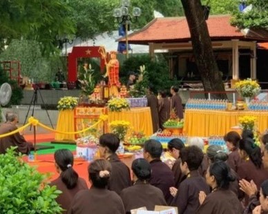 liệt sĩ tại Công viên Lê Thị Riêng