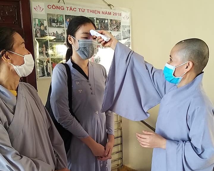 Ban Tôn giáo Chính phủ đề nghị các tôn giáo kiểm soát dịch