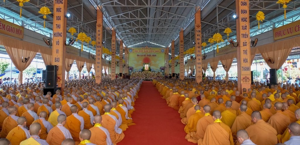 Gần 3 000 giới tử dự lễ khai mạc Đại giới đàn Diệu Tâm17