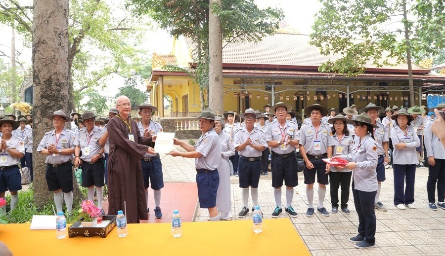 luyện huynh trưởng Lộc Uyển A Dục 1