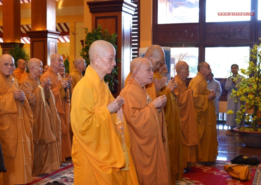 Trang nghiêm lễ khai đàn pháp hội Dược Sư tại Việt Nam Quốc Tự