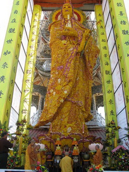 Bồ tát Quán Thế Âm 14